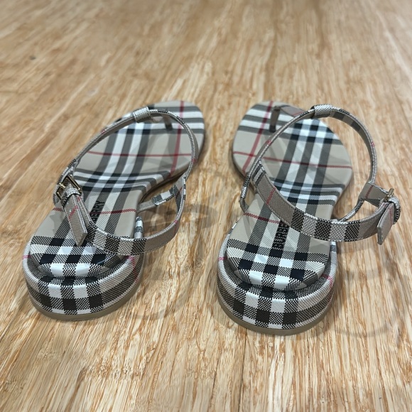 Burberry Emily Vintage Check Thong Sandals 6 36 - Picture 6 of 7